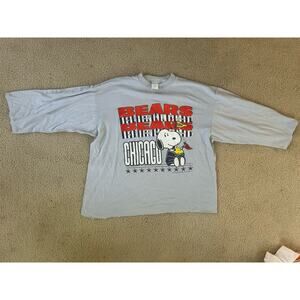 Vintage Chicago Bears Snoopy Tshirt 1960s Size XL Cropped Soft Material
